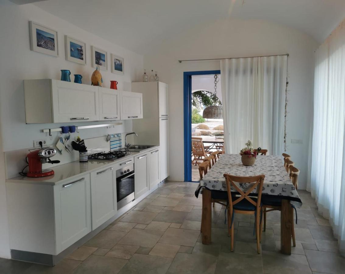 Villa Bravo Karpathos Exteriör bild